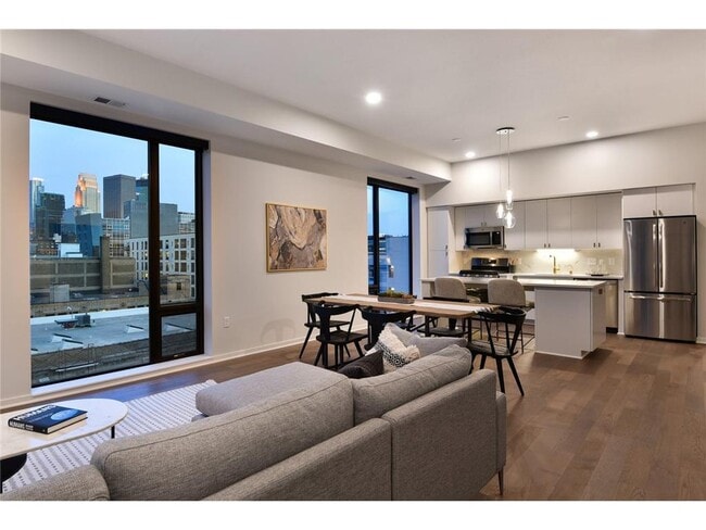 Foto del edificio - 721 N 3rd St