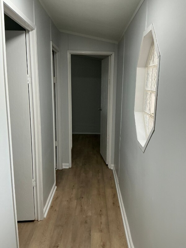 Foto del edificio - 1081 Clara Ln