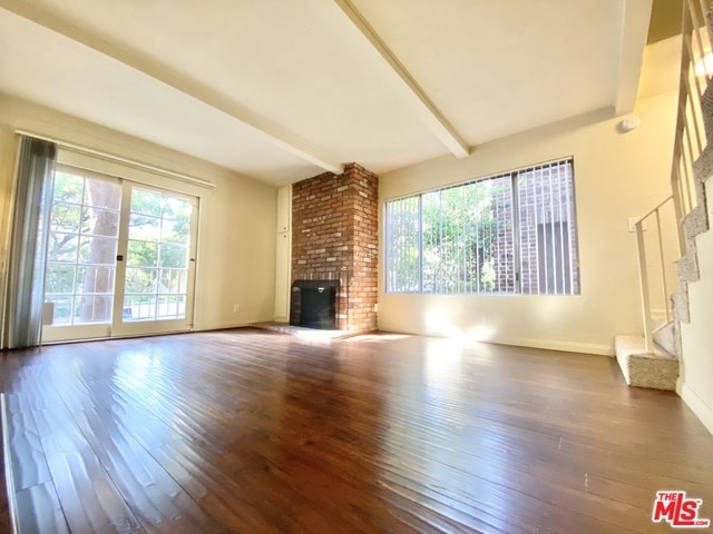 Primary Photo - 1256 N Flores St