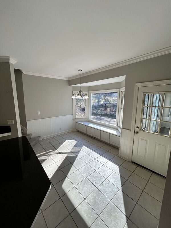 Building Photo - 9458 Foothills Dr