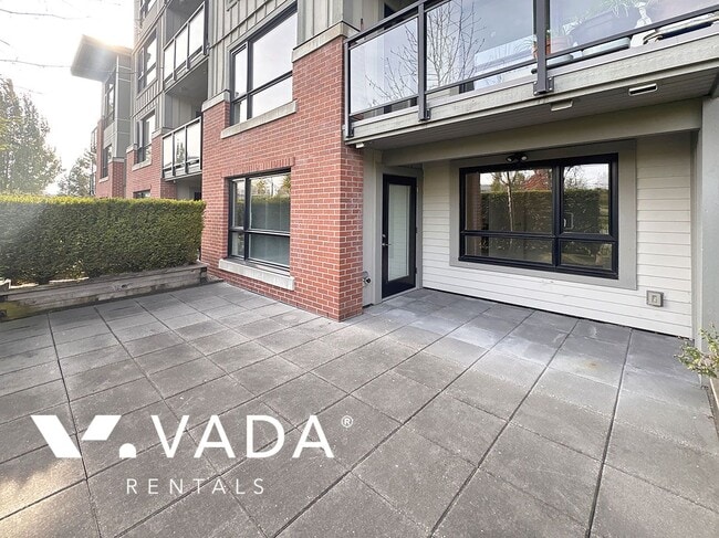Building Photo - Redbrick 1 Bedroom Apartment Rental 109-70...