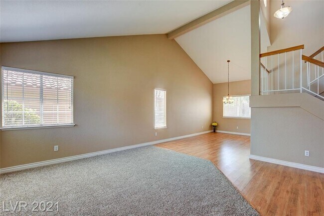 Building Photo - 1833 Escondido Terrace