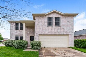 Building Photo - 2932 Meadowlark Dr