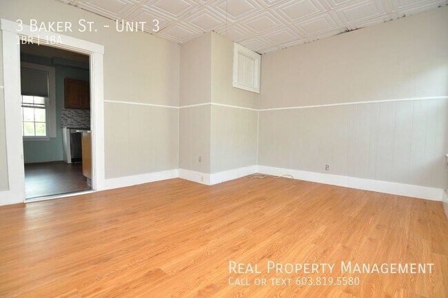 Building Photo - 1 Bedroom/Studio - Close to Downtown Dover!