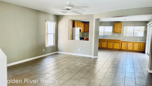 Building Photo - 3 br, 2.5 bath House - 7246 Pine Barrens St