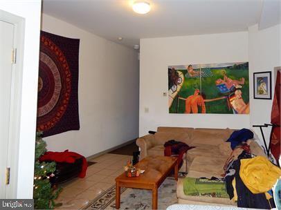 Foto del edificio - 1621 W Diamond St