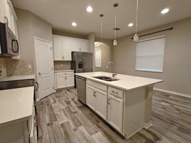 Foto del edificio - 4875 Sweet Blossom Cv