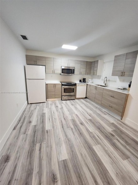 Building Photo - 4876 NW 4th Terrace