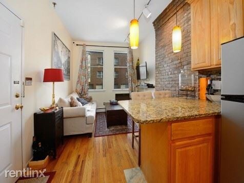 Foto del edificio - 222 Madison St