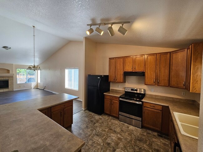 Photo - 5723 Prairie Cir House