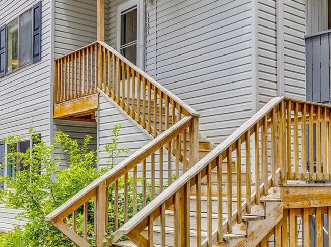 Foto del edificio - 1722 Hunters Trail