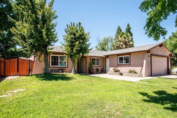 Foto principal - 4257 N Forestiere Ave