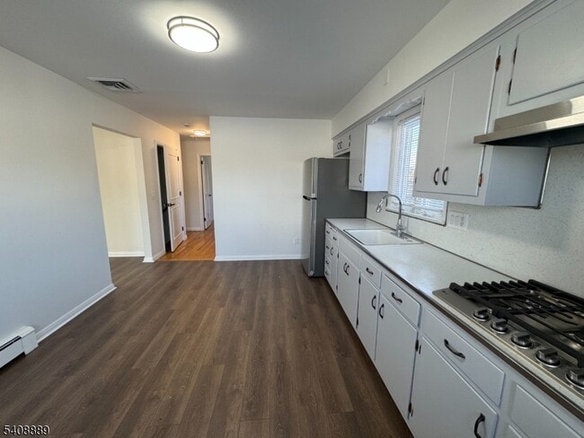 Foto del edificio - 177 Falmouth Ave