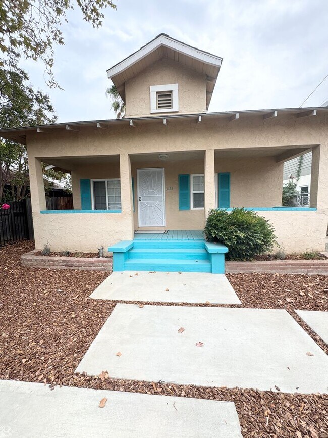 Foto del edificio - 3123 San Rafael Ct