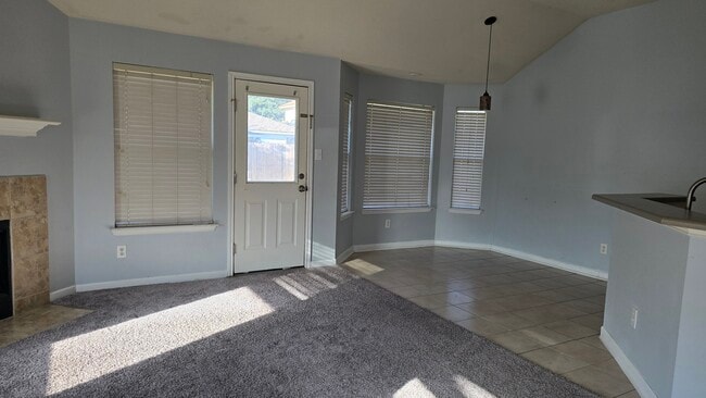 Building Photo - 8542 Snakeweed Dr