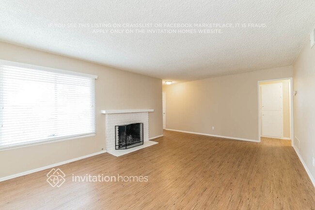 Foto del edificio - 10326 Pendleton St