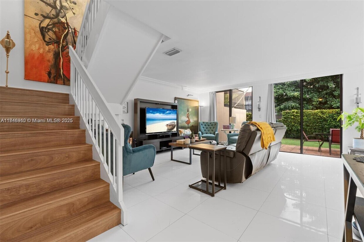 Building Photo - 9809 Costa Del Sol Blvd