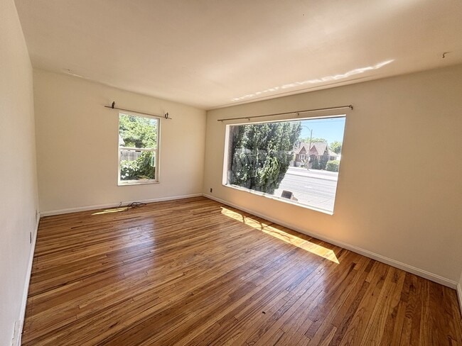 Building Photo - 1507 S 700 E