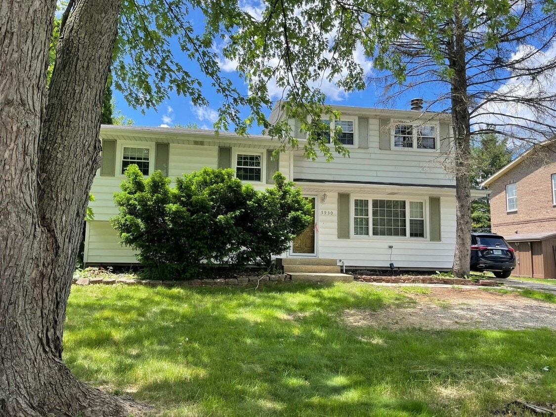 5930 Belmont Rd, Downers Grove, IL 60516 House for Rent in Downers Grove, IL
