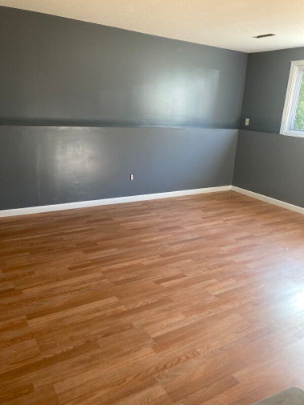 Foto del edificio - 54 Daniel Ave