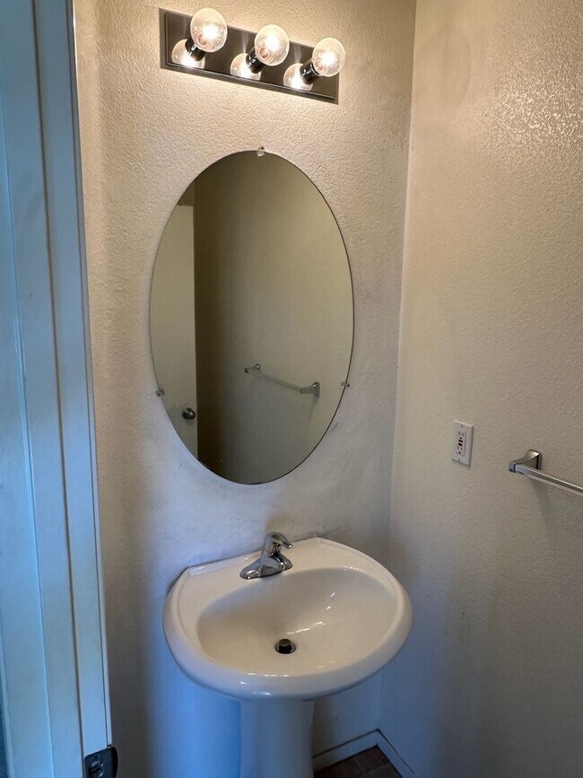 Foto del edificio - 926 Haven Ct
