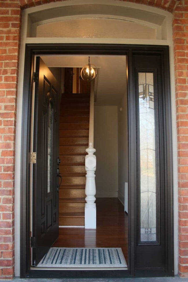 Building Photo - 955 Wolcott Ave