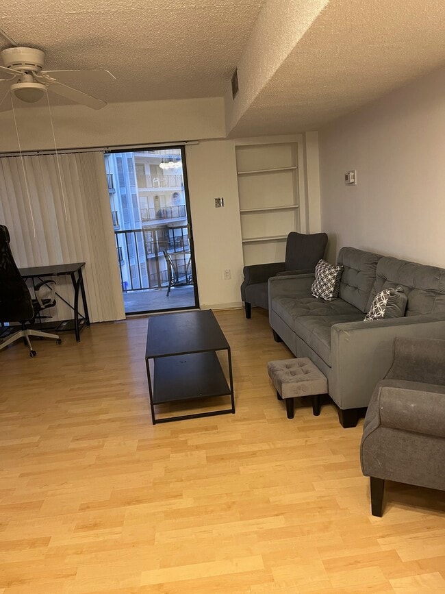 Livingroom - 13400 Coastal Hwy