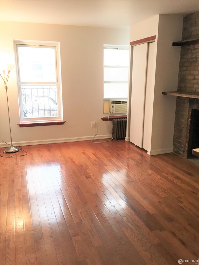 Building Photo - 445 West 36th Street