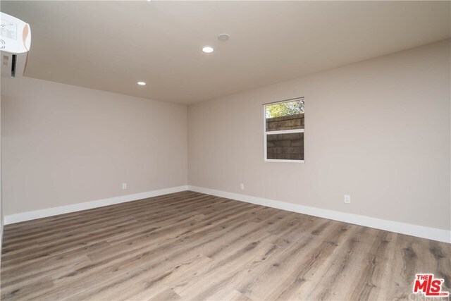 Building Photo - 1034 Mott St