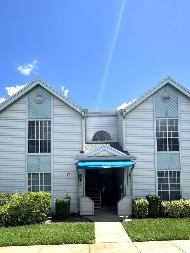 Building Photo - 7020 US-1