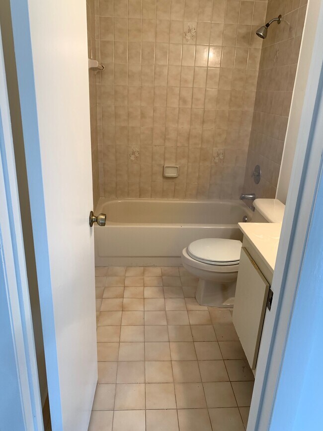 Foto del edificio - 6218 SW 147th Ct