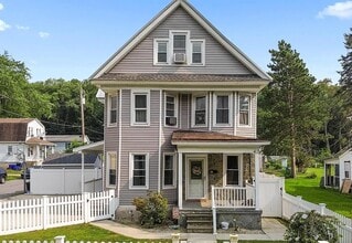 Building Photo - 827 Foote Ave