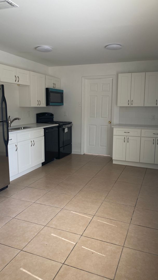 Foto del edificio - Nicelly Remodeled 3/2 Villa in West Bradenton
