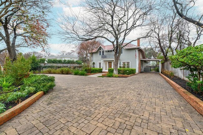 Foto del edificio - 1502 Murray Ln