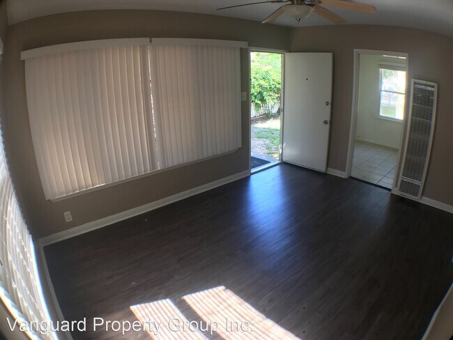 Foto del edificio - 7901-7915 15th St