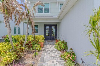 Building Photo - 10696 SW Estella Ln