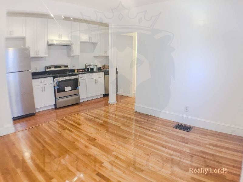 Foto principal - 13 Higgins St