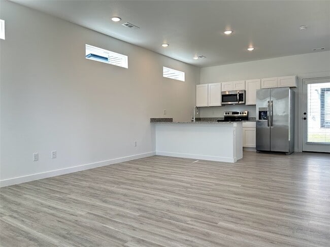 Foto del edificio - 960 Ventnor Ave