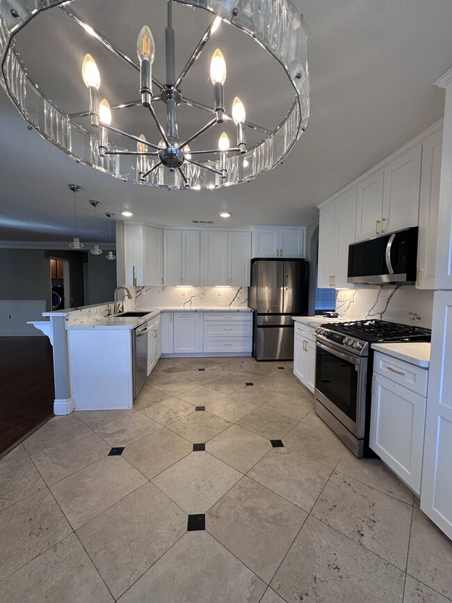 Foto del edificio - 2123 Deland Ct