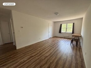 Building Photo - 108-51 63rd Dr