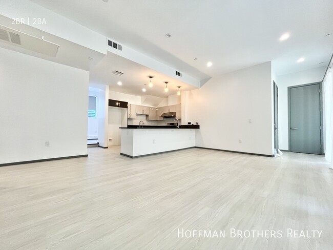 Foto del edificio - 1065 S Wooster St