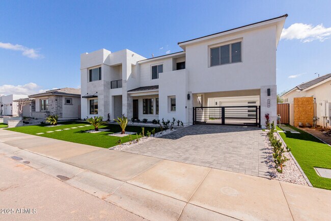 Foto del edificio - 12417 N 93rd Way