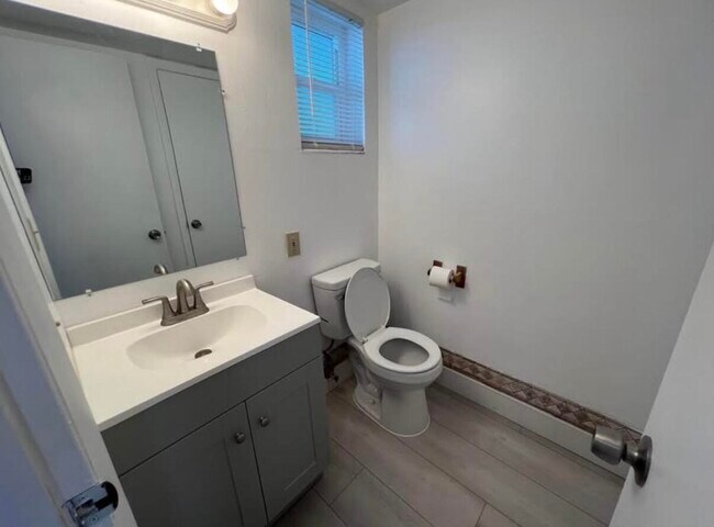 Foto del edificio - 4500 N Flagler Dr