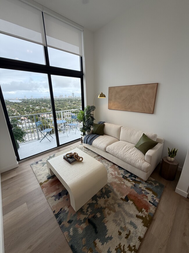 Foto del edificio - 2128 Taylor St