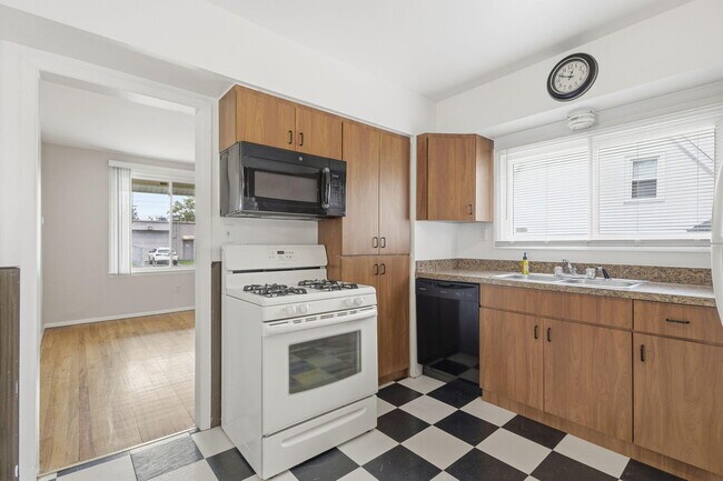 Foto del edificio - 314 W Muir Ave