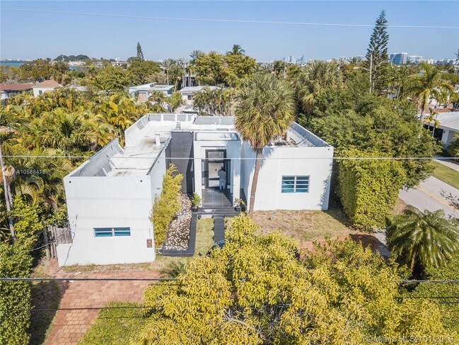 Building Photo - 1605 Daytonia Rd