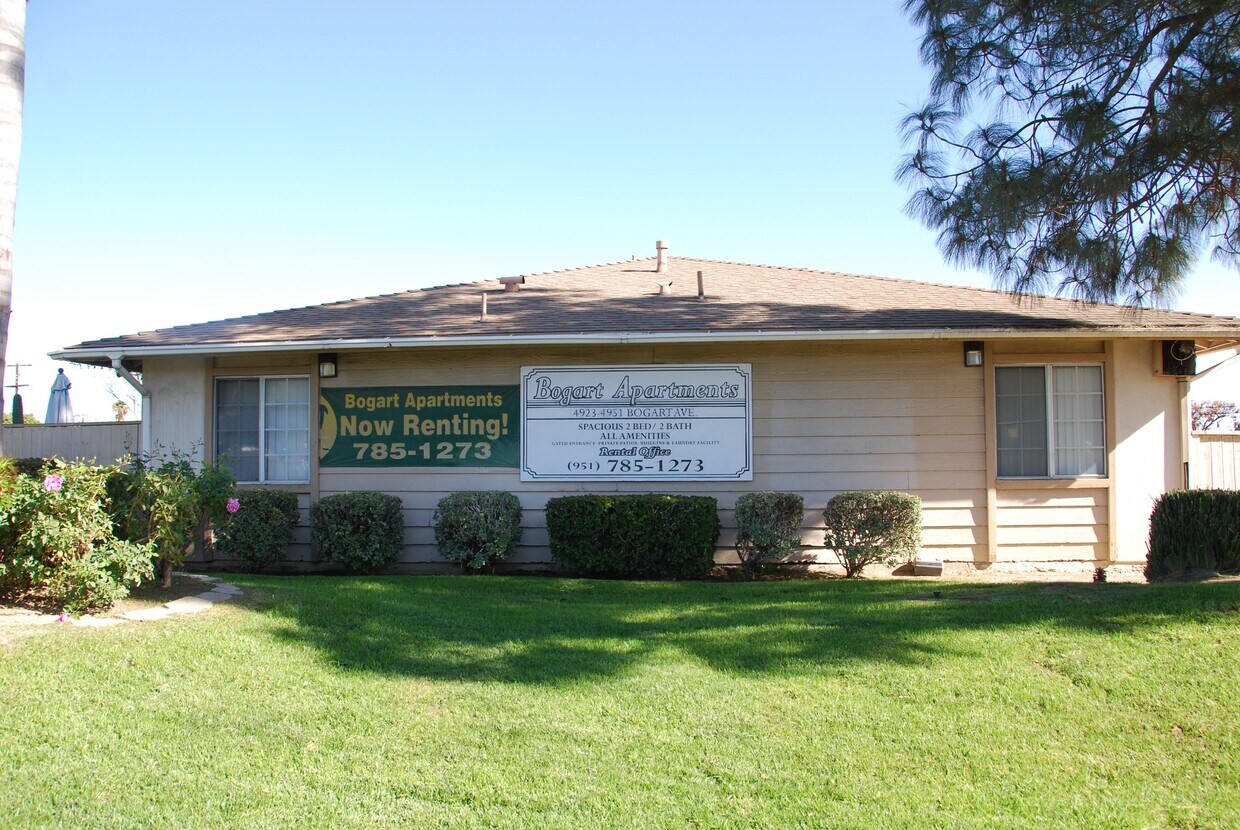 Building Photo - Bogart Apartments