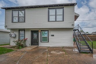 Building Photo - 2516 Craigmont St