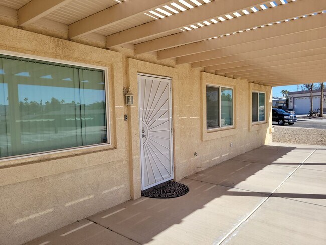Building Photo - Winter Furnished Rental 2025-2026 Season