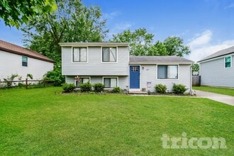 Building Photo - 4069 Yellowstone Dr